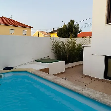 Penzion Aomo-casa Parede