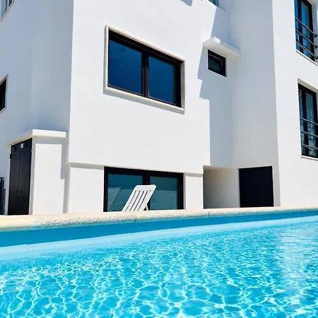 Guest house Aomo-casa 3*