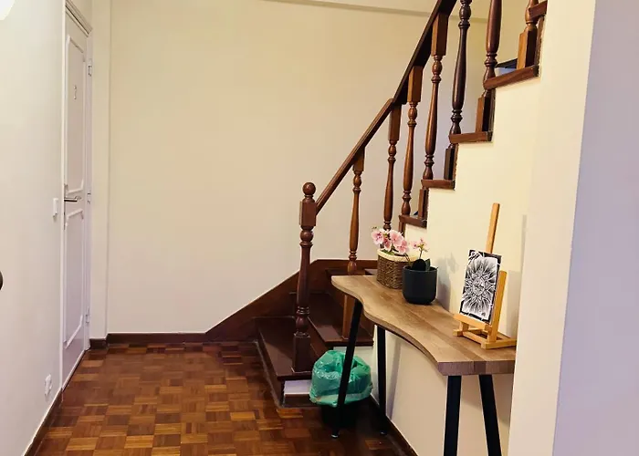 Πανσιόν Aomo-casa Parede