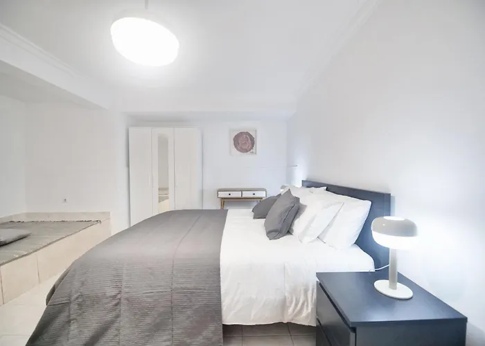 Πανσιόν Aomo-casa Parede