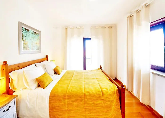 Πανσιόν Aomo-casa